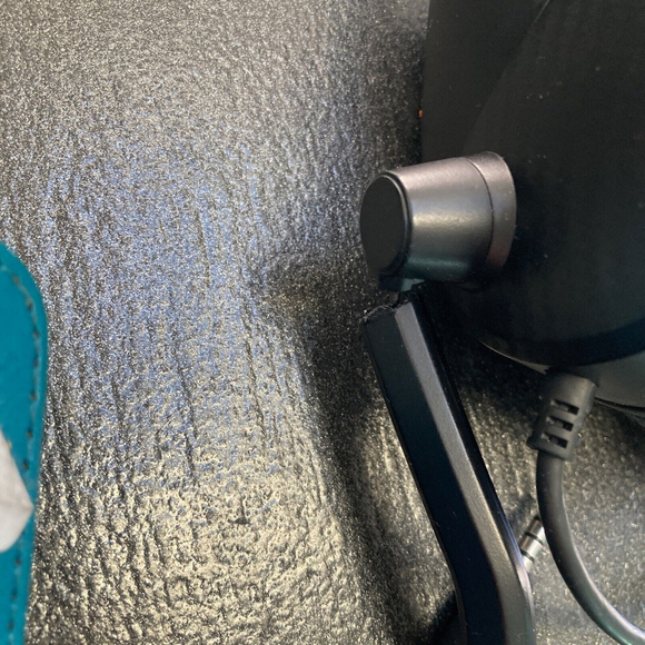 XG ICES 003, gaming headphones For Parts Not Working - Picture 3 of 7